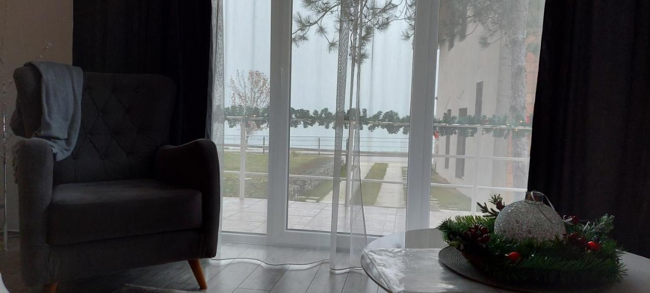 Fenix Apartment & Rooms Vinci 외부 사진