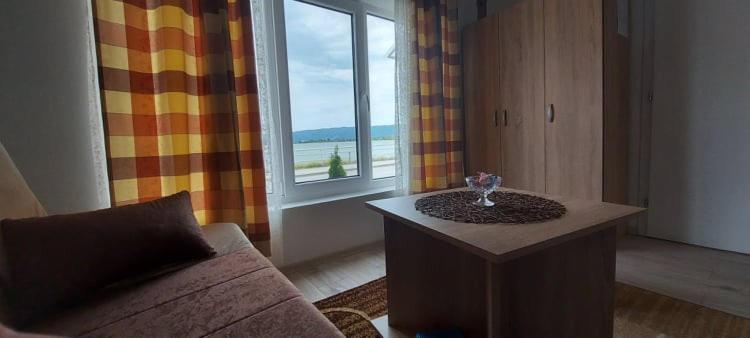 Fenix Apartment & Rooms Vinci 외부 사진